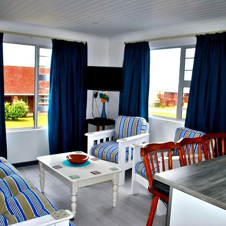 Whale Watch Accommodation De Kelders Bagian luar foto